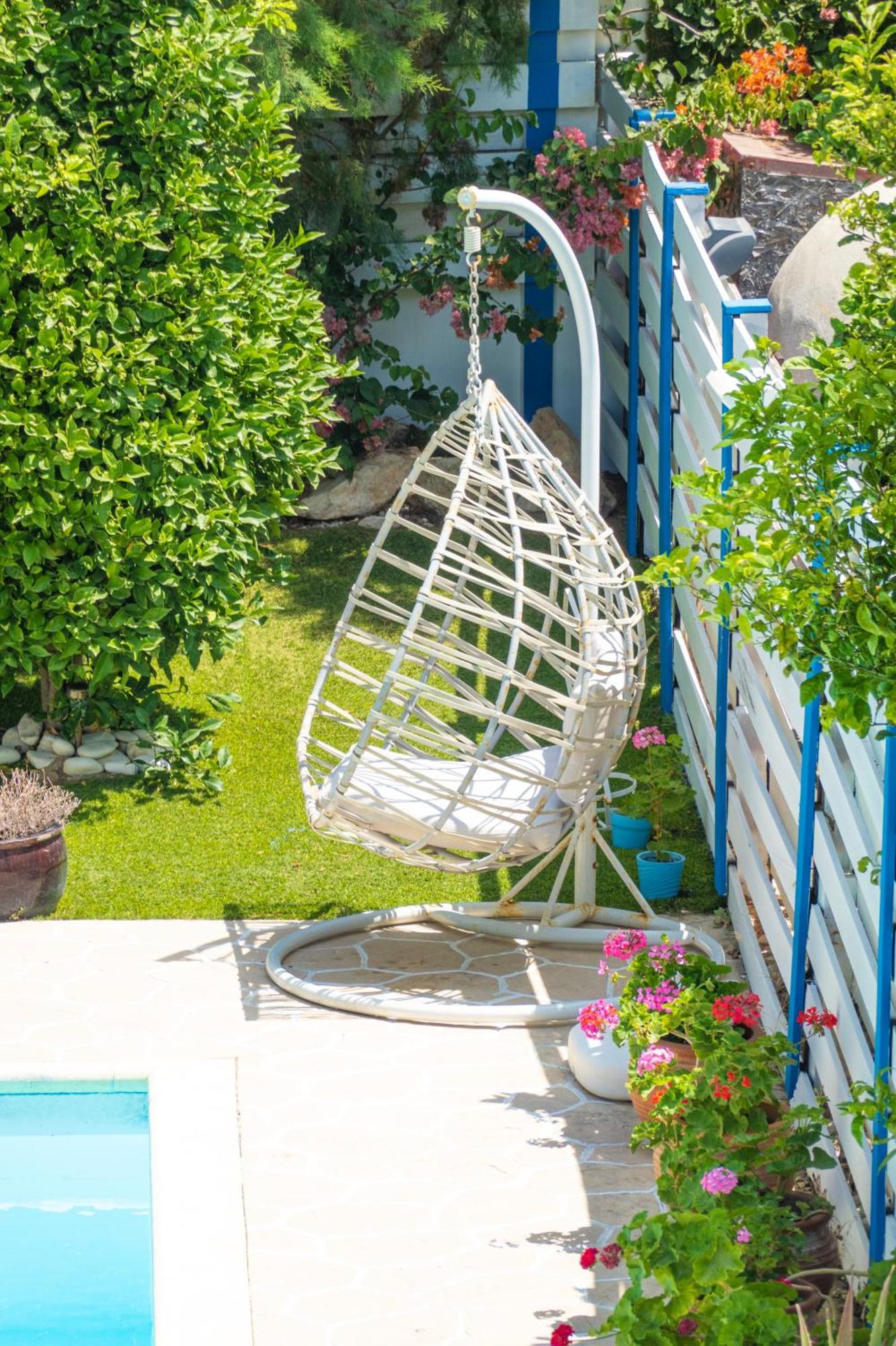 Greek Island Style 2 Bedroom Villa With Pool Next To The Sea Lárnaca Exterior foto